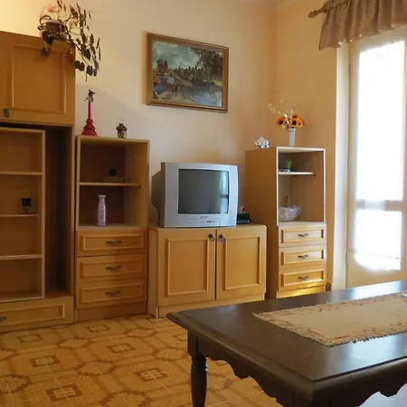 Apartment Mariza *